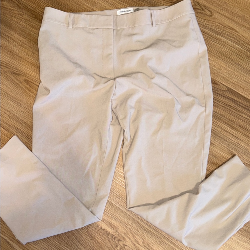 Calvin Klein women’s Beige dress pants